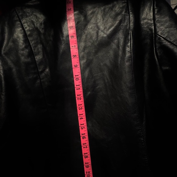 Rare DANIER Leather Embossed Elegant Black shiny Sleek and Elegant - Picture 8 of 9